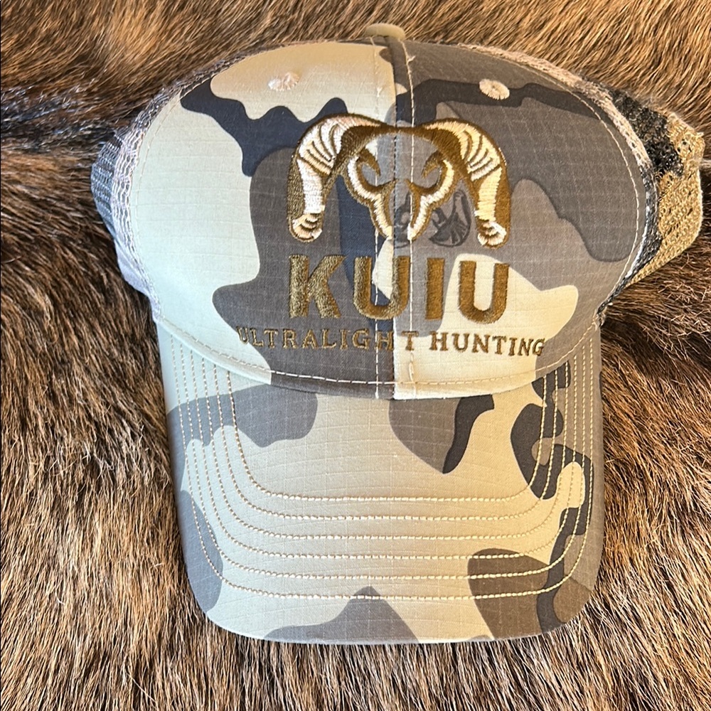 KUIU Via Camo Cap
